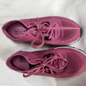 Under Armour Women's Pink Running Shoes
